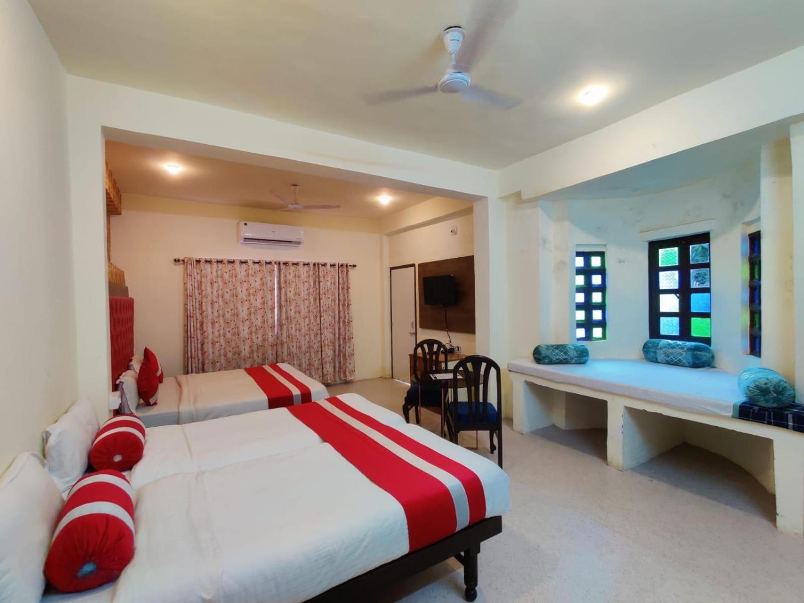 Hotel Tree Of Heaven Udaipur Exterior photo